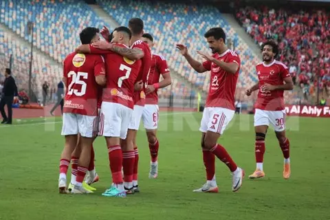 اقتنص صدارة الدوري.. ثنائية زيزو وبنشرقي تقود الأهلي للفوز على الاتحاد السكندري (فيديو)